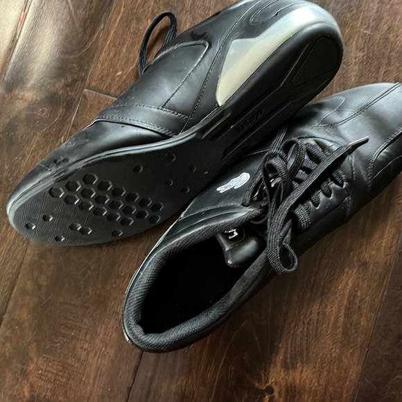 Like new Lacoste black men shoes - Picture 3 of 6